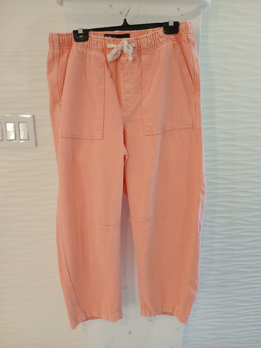 Gap pull on barrel jeans